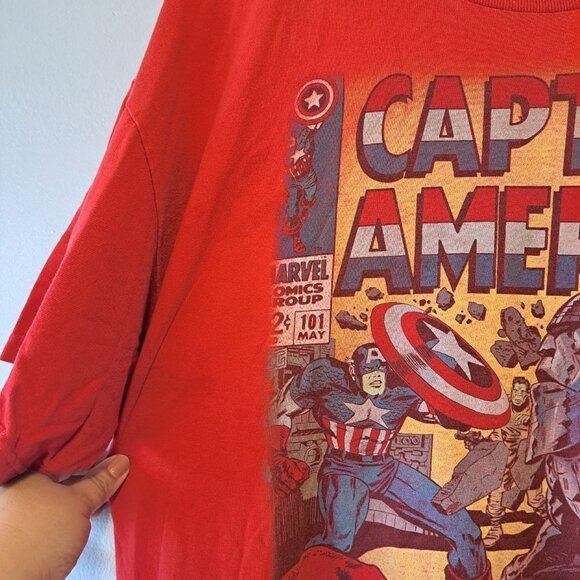 Marvel Comics CAPTAIN AMERICA TSHIRT  When Wakes the Sleeper RED Size‎ XL - Picture 4 of 8
